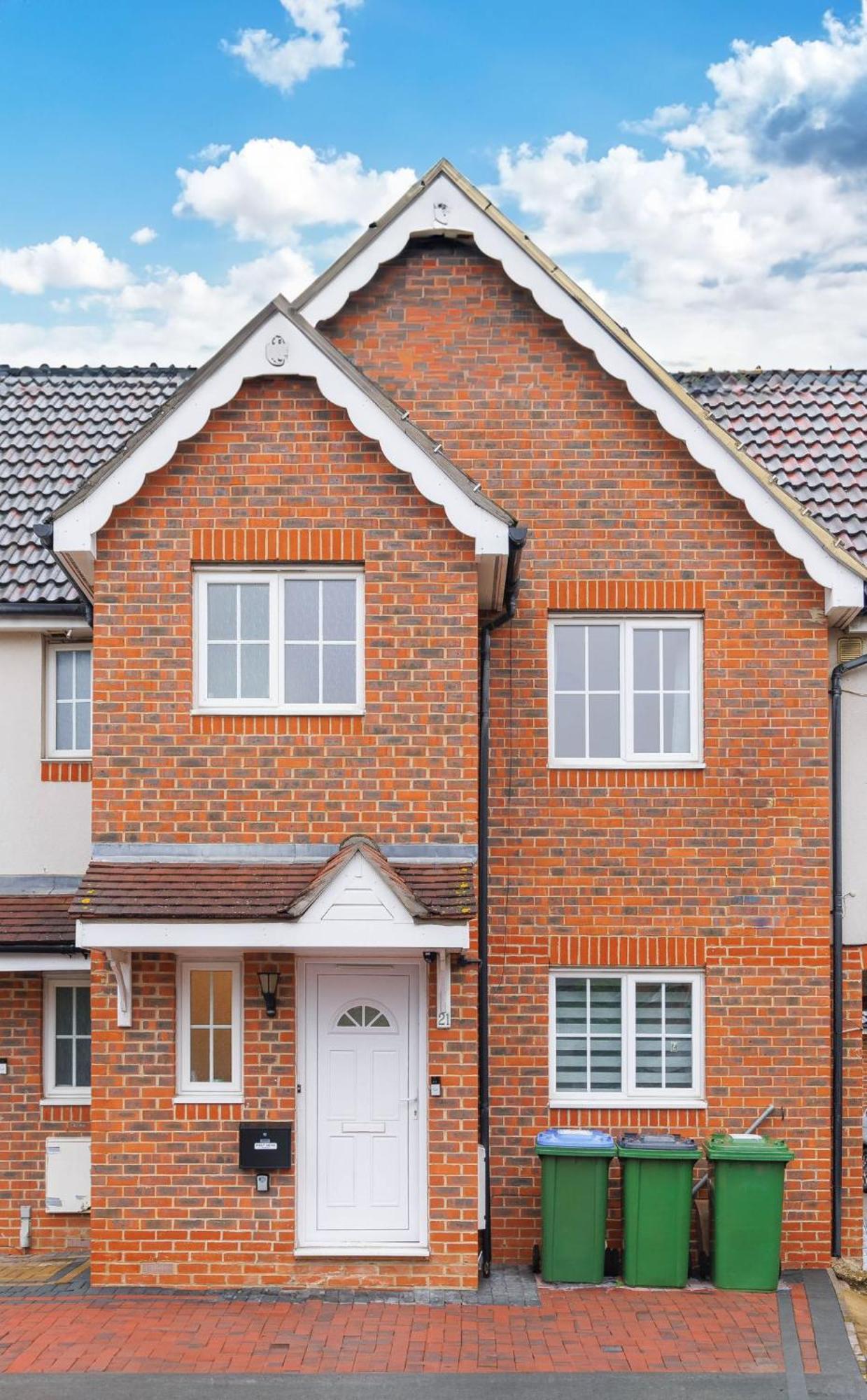Stylish 3 Bedroom And Free Parking Thamesmead  Luaran gambar